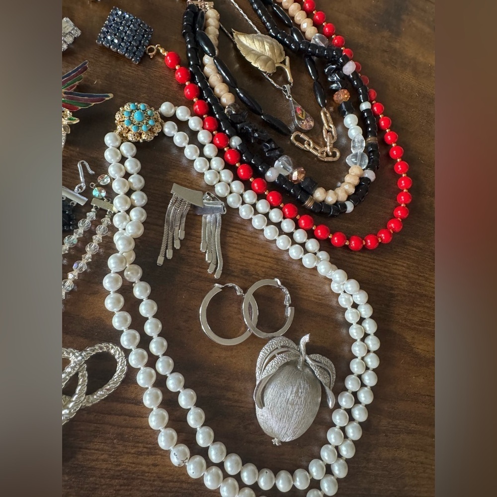 Vintage to Now Rhinestone Jewlery Lot Some Signed Czecho Trifari Coro Musi Sara - Picture 7 of 16